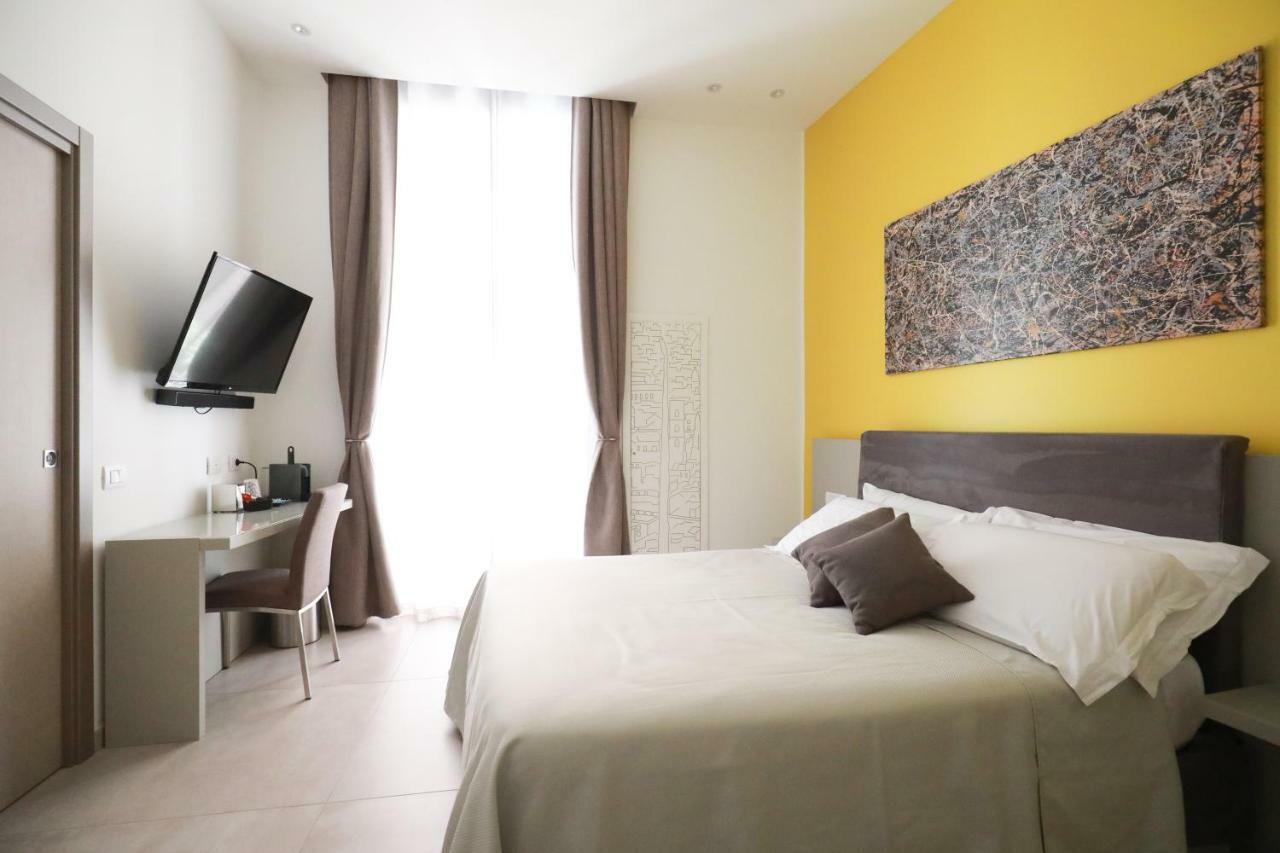 Toledo 16 Luxury Suites نابولي المظهر الخارجي الصورة